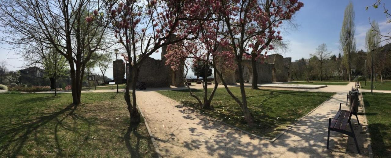 Feherhaz Alkalmi Szallo Pécs Exterior photo